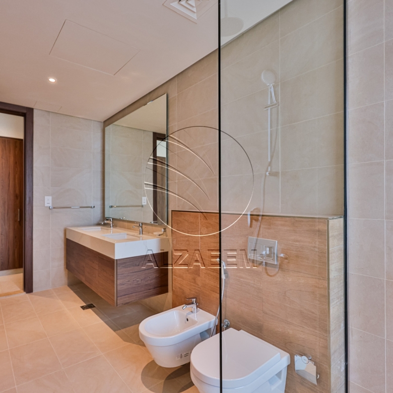 √ 4BR+Maid Single Row Villa | Prime Location √