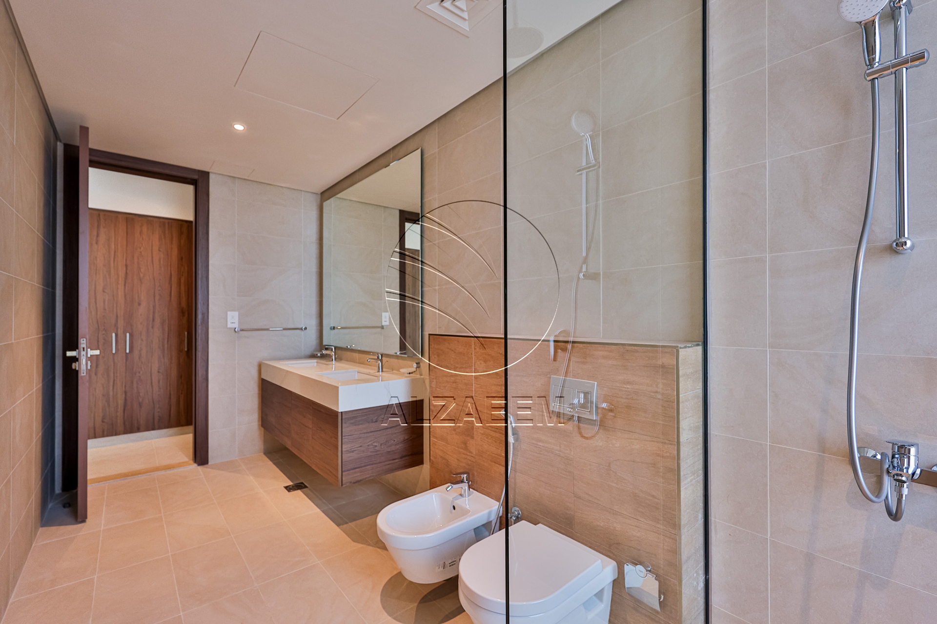 √ 4BR+Maid Single Row Villa | Prime Location √