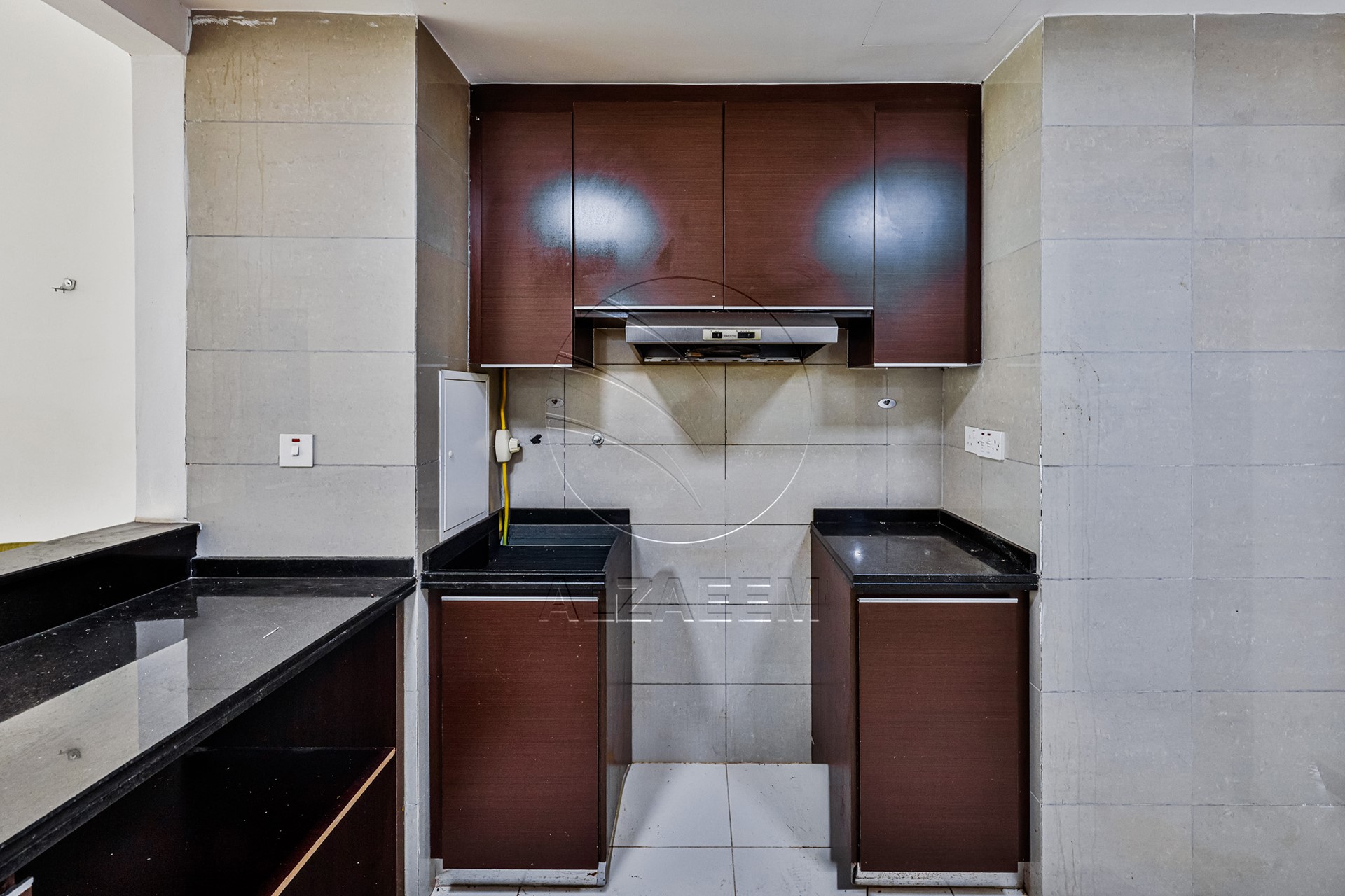 Move-in Ready | Higher Level | Sea and Urban Views