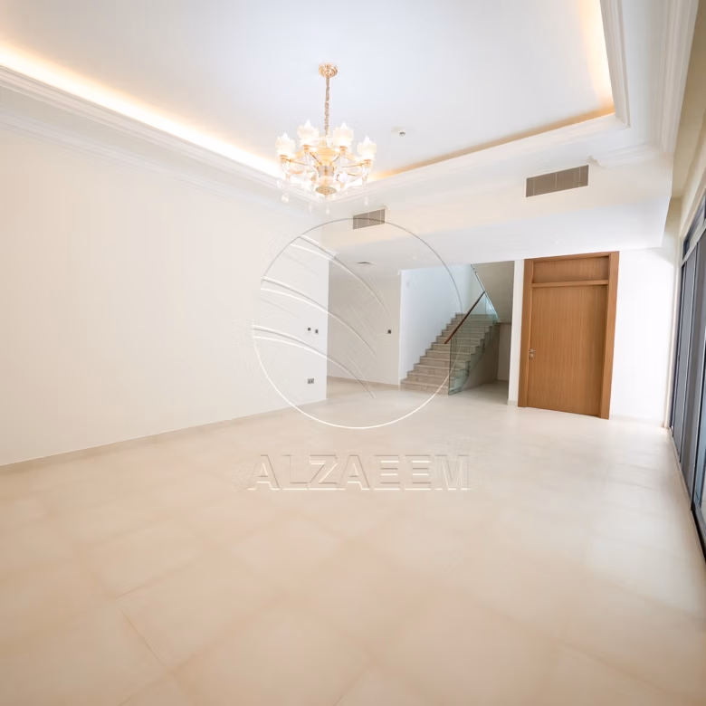 √Corner Unit | 5BR Villa with Pod | 2 Majlis√