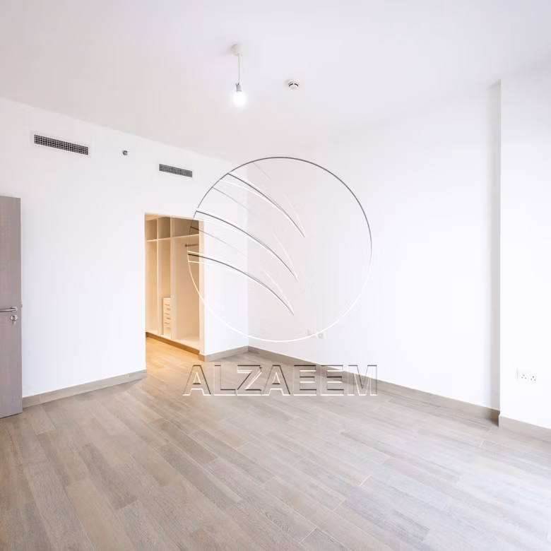 VACANT | Partial Canal View | Flexi Payments