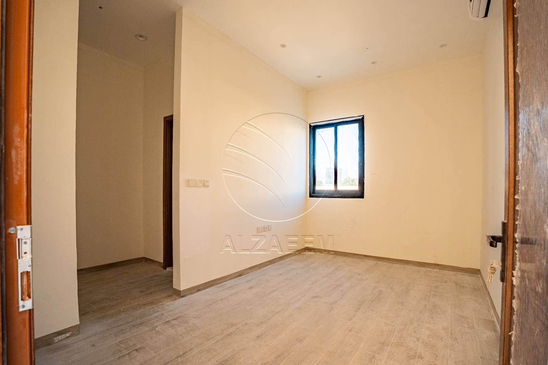 Near Hand Over! Single Row Villa | High Ceiling