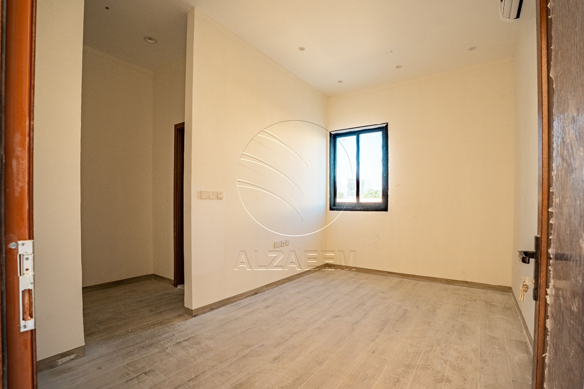 √Near Hand Over! Single Row Villa | High Ceiling√