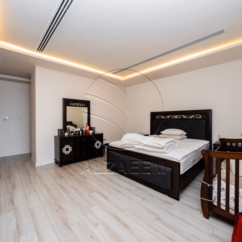 VIP | Upgraded Villa | Corner Single Row | Jacuzzi