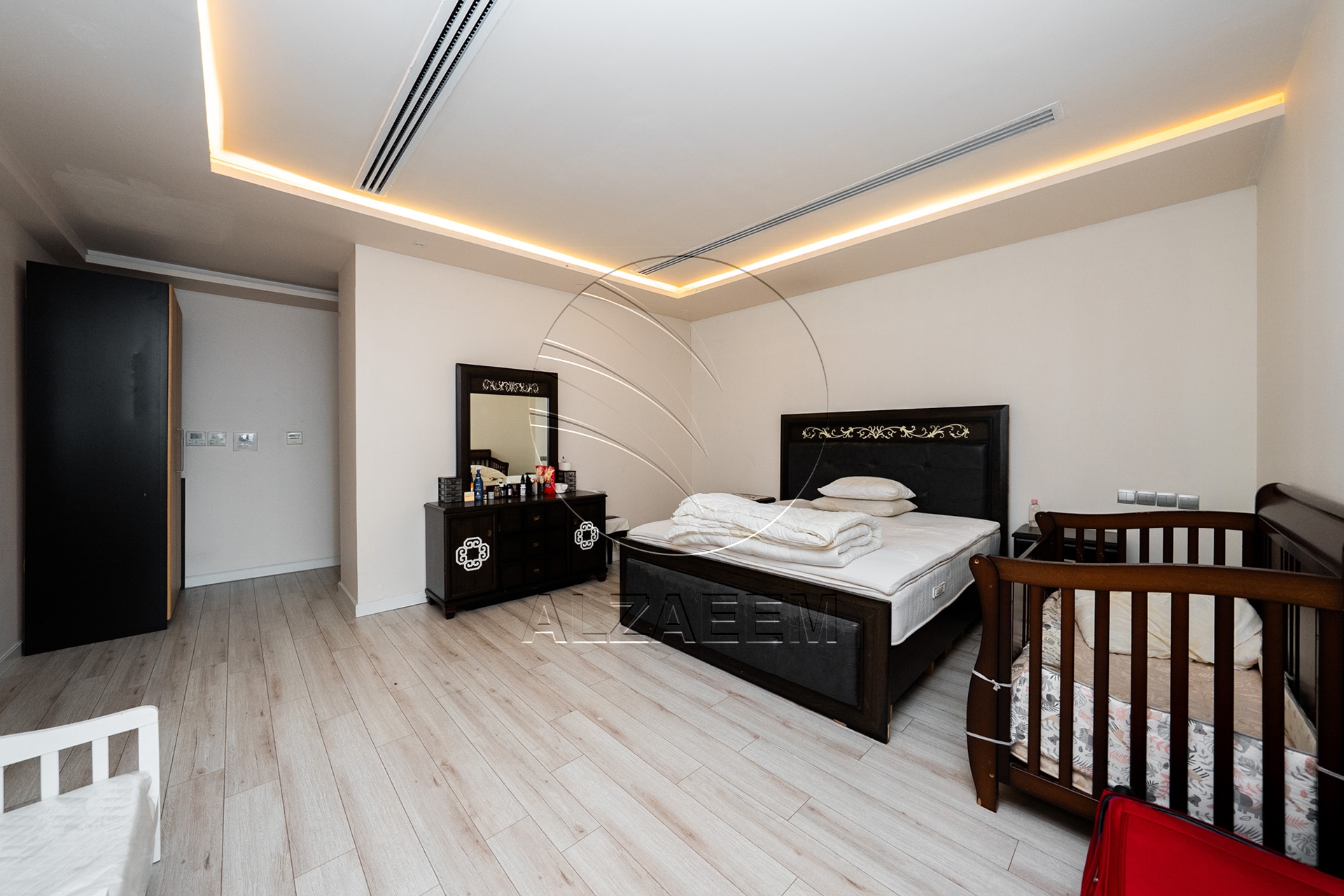 VIP | Upgraded Villa | Corner Single Row | Jacuzzi
