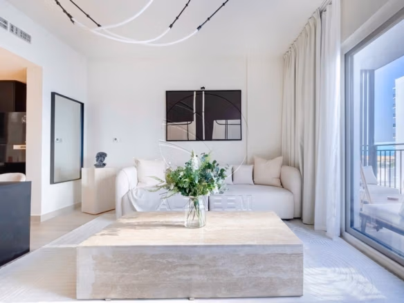 Fully Furnished | Seaworld View | Prime Location