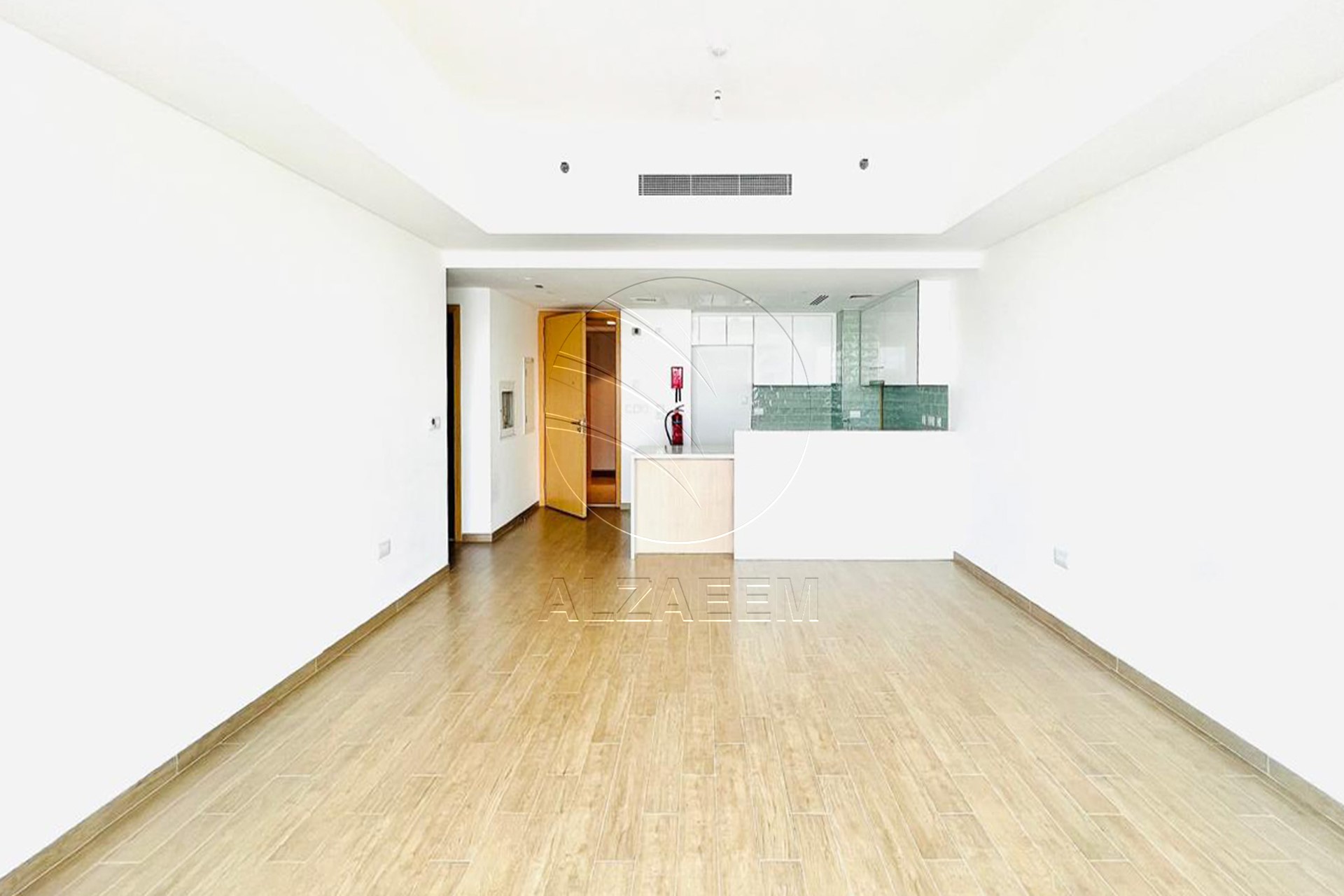 HOT DEAL | Partial Sea and Golf | Move-in Ready