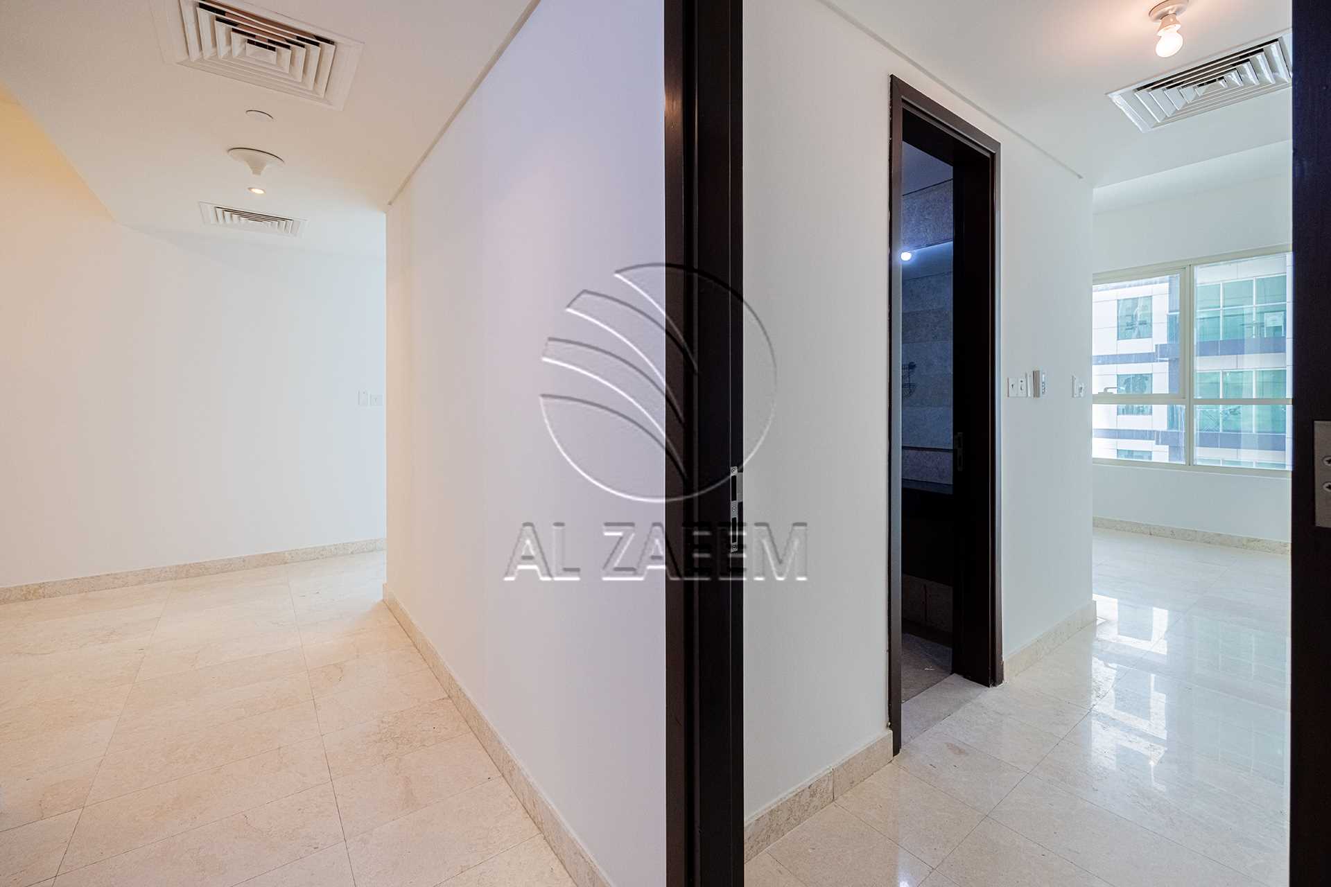 √ High Level | Vacant | Sea and Skyline Views √