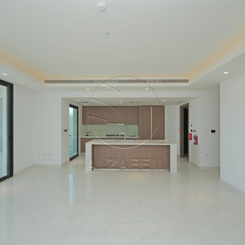 Luxurious Villa with Full Golf Course View