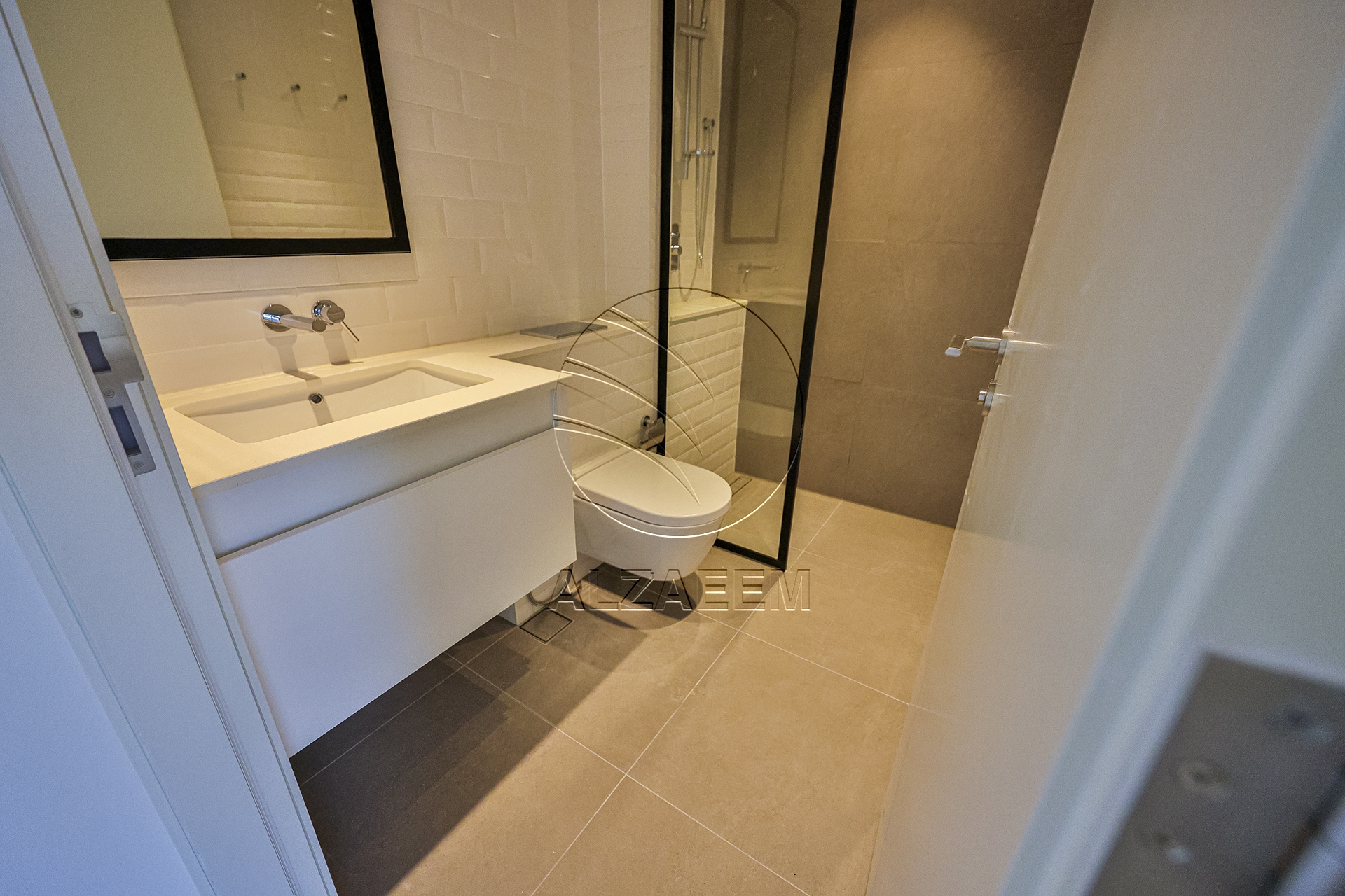 Move in Ready | High Floor | Stunning Sea View