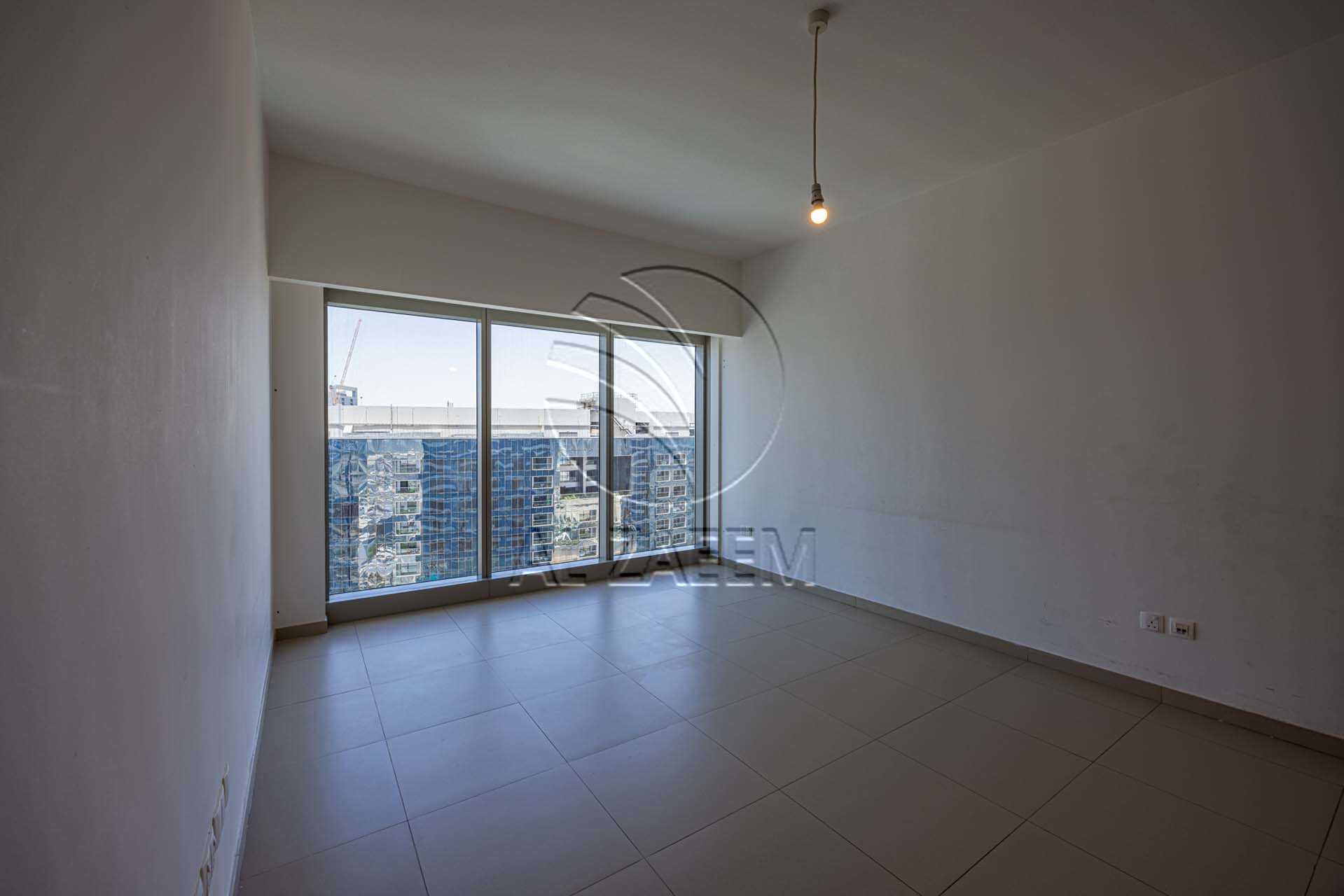 √ Good ROI | Rented |High Floor | Amenity View √