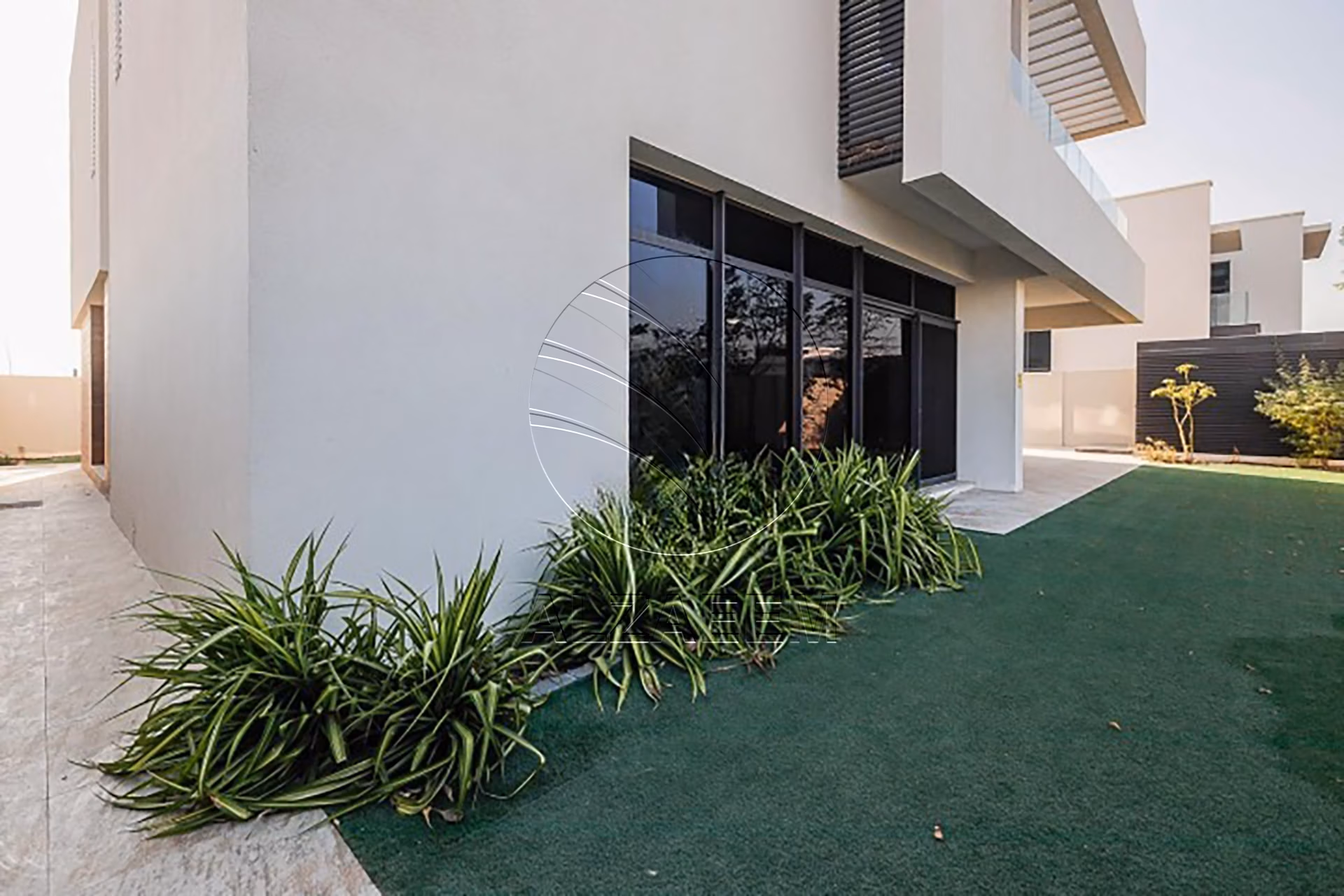 Single Row Corner | Type 1 | Landscaped Garden