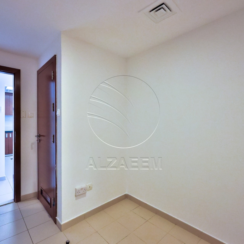 √ VACANT 2+Maid | 4 Payments | Prime Location √