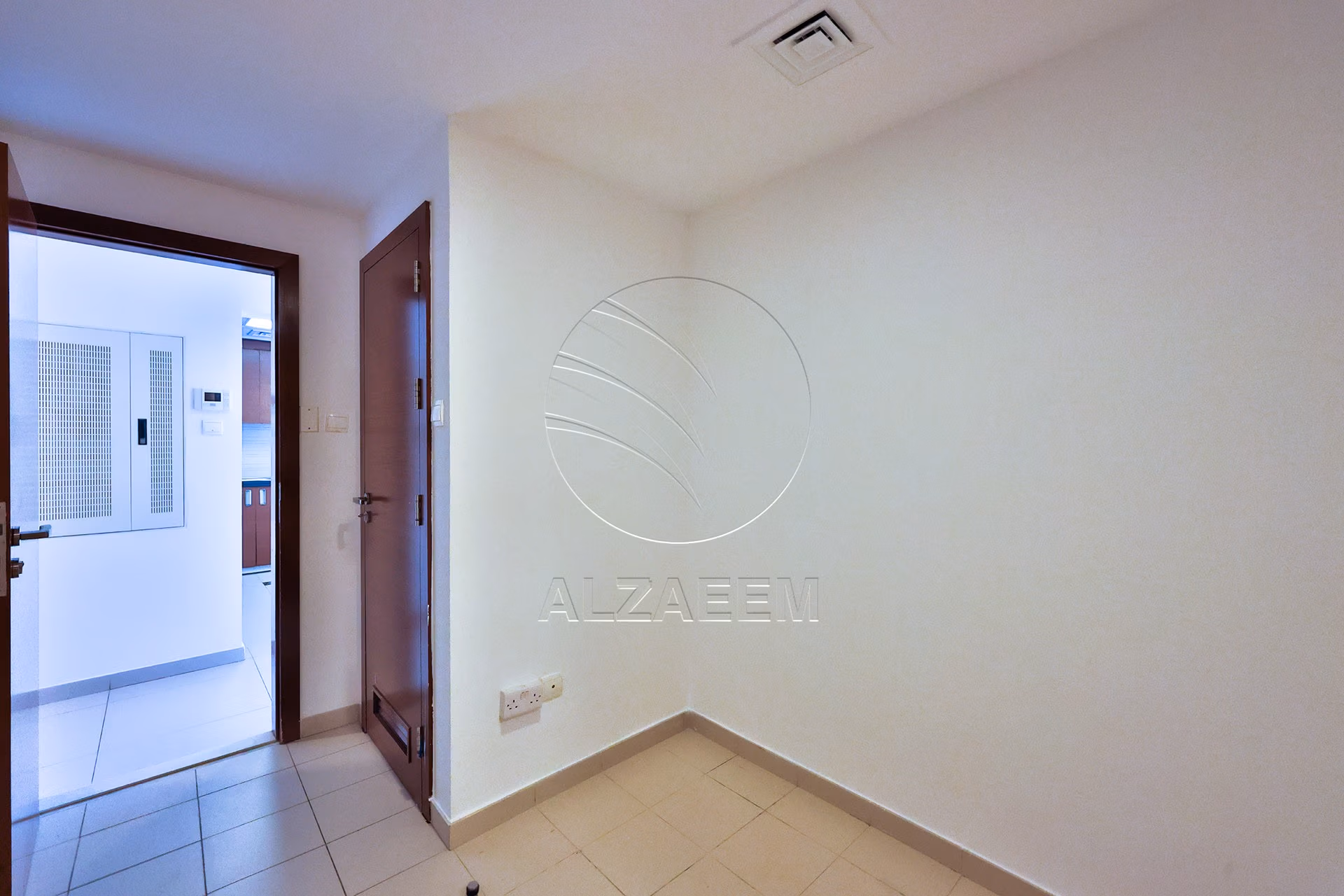 √ VACANT 2+Maid | 4 Payments | Prime Location √