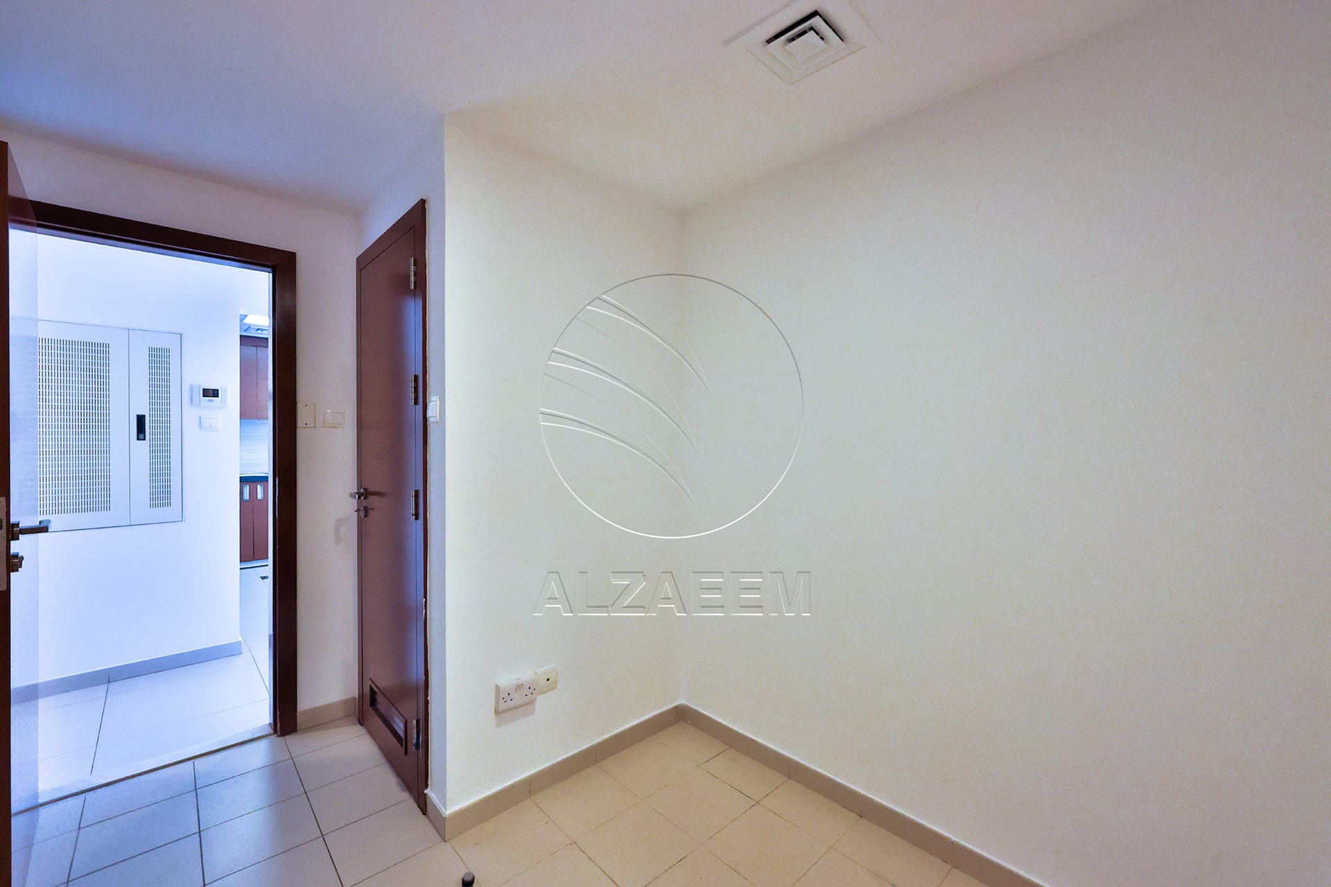 √ VACANT 2+Maid | 4 Payments | Prime Location √