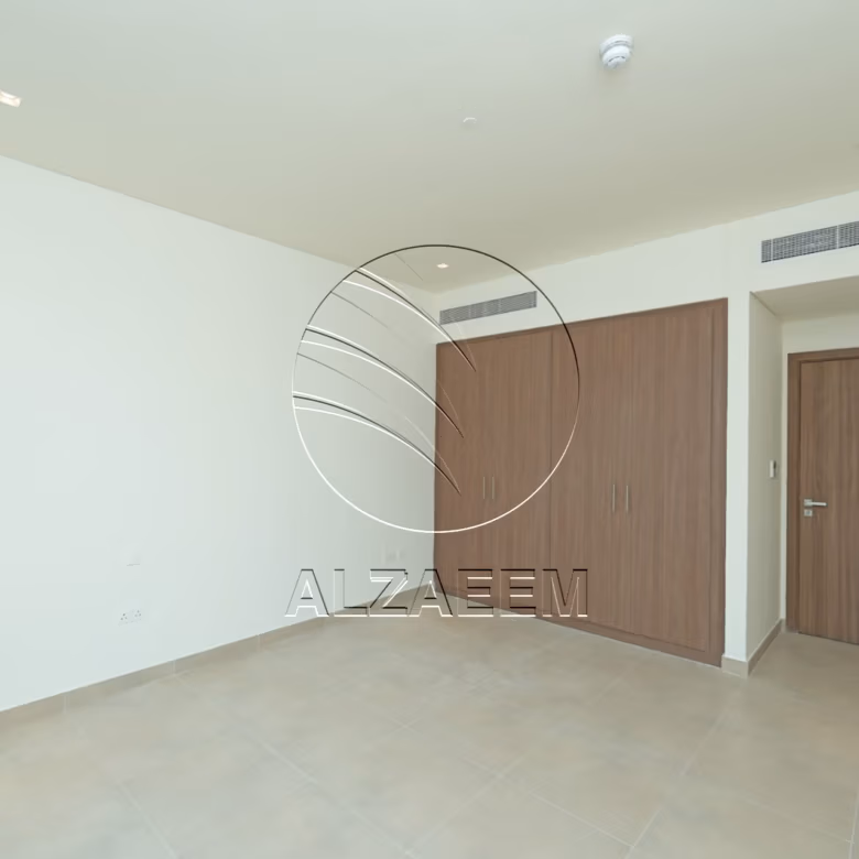 Single Row Corner | Facing Golf Course | Pool View