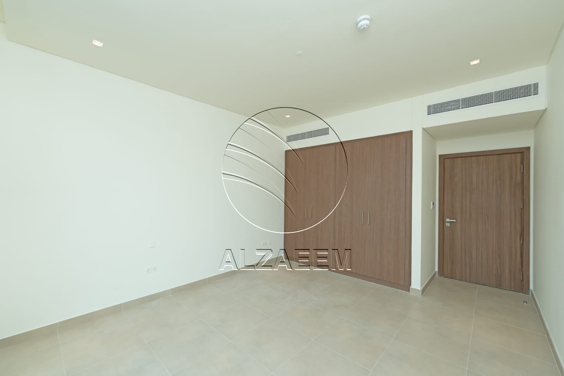 Single Row Corner | Facing Golf Course | Pool View