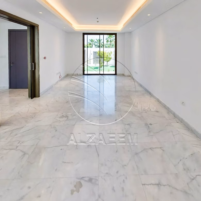Corner | Single Row | Type 4F | Pool + Golf view