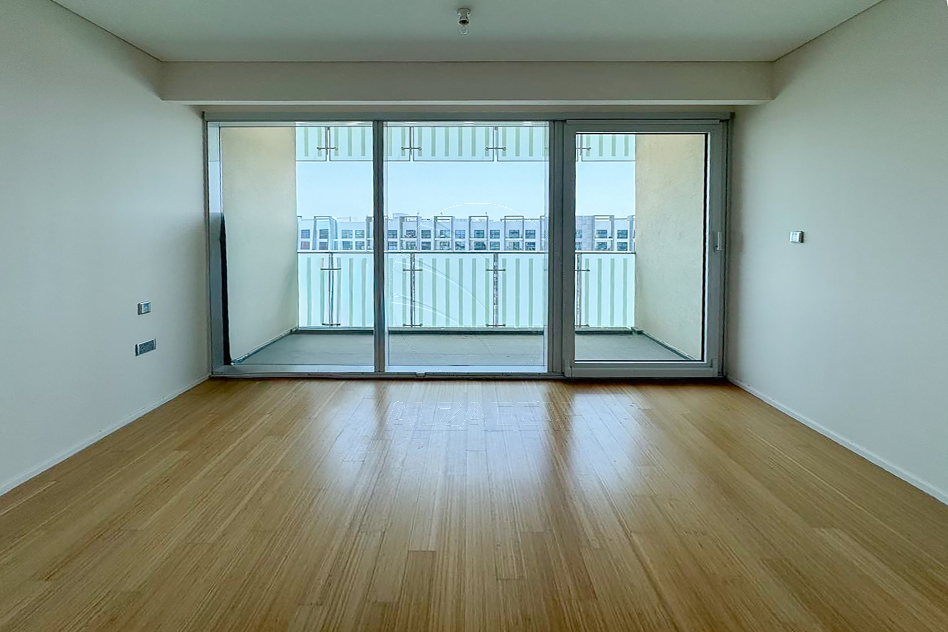 √Modern Living with Private Beach Access | Rented√