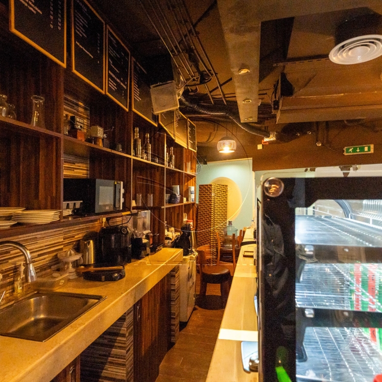 Retail shop 37.53 sqm |Prime Location for Business