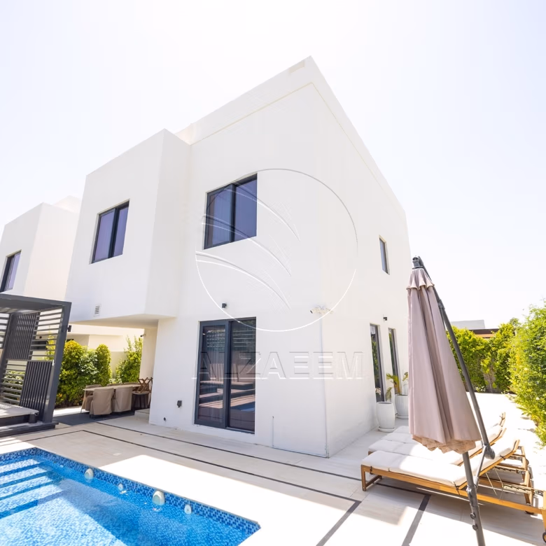 √1st Tenant | Furnished + Upgraded | Private Pool√