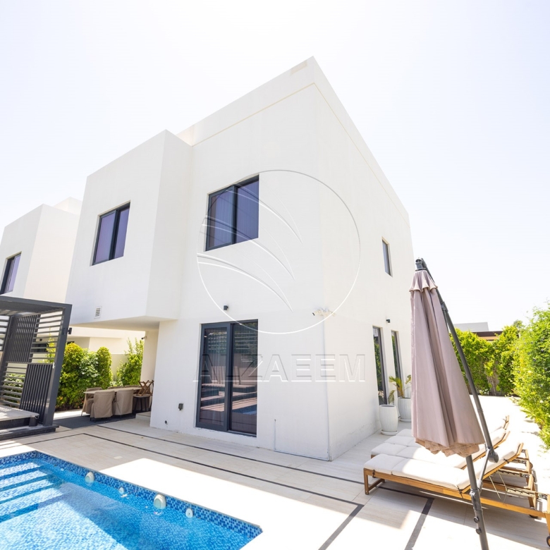 √1st Tenant | Furnished + Upgraded | Private Pool√