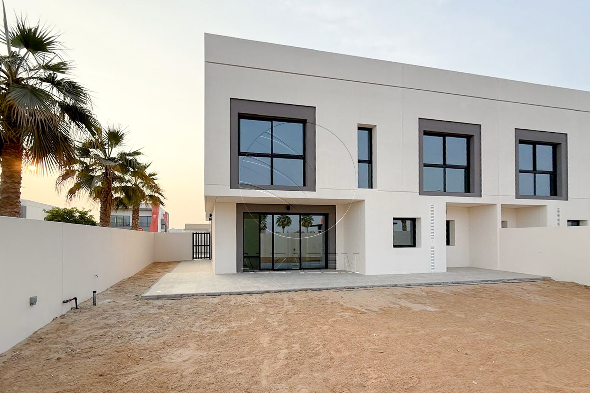 Single Row | Duplex 4BR Villa 4XS | Corner Unit