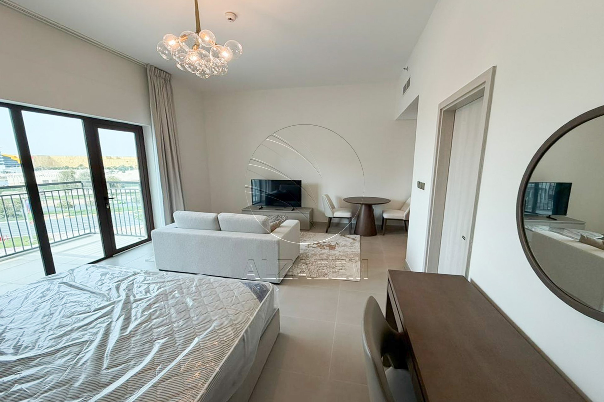√Fully Furnished | Up to 12 Cheques | Mid Level√