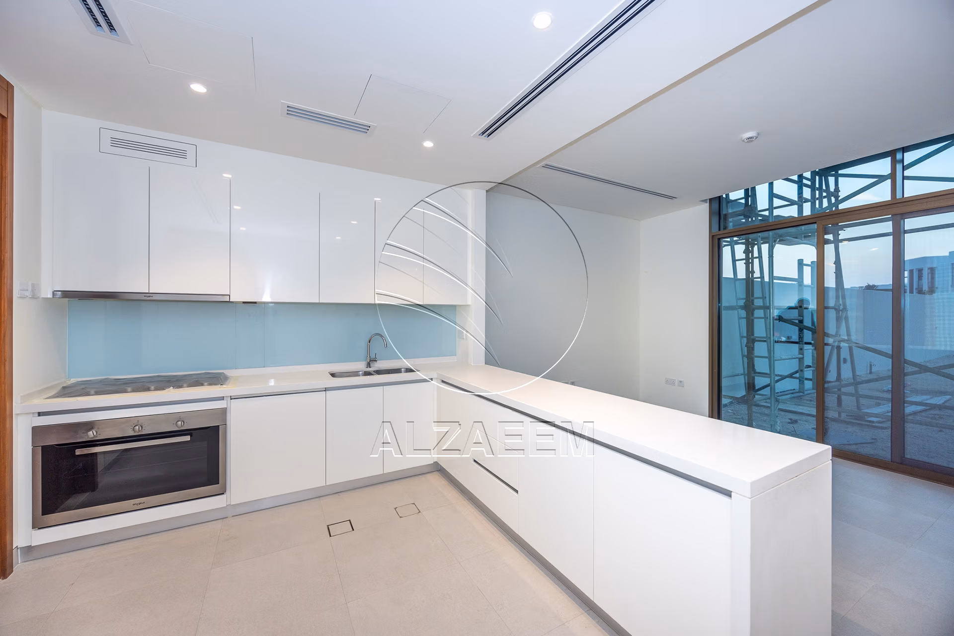 √Standard SR TH -Modified | Extended Living Room√