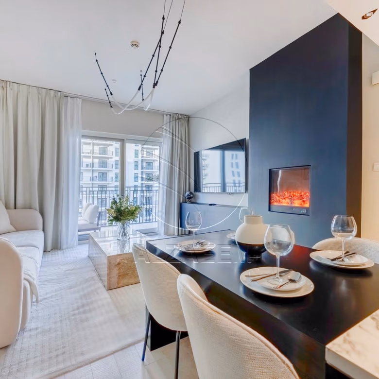 Fully Furnished | Seaworld View | Prime Location