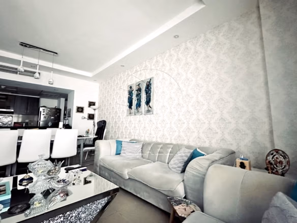 √ Furnished | VACANT | Easy Access to Amenities √