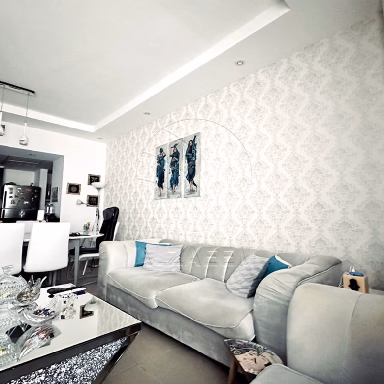 √ Furnished | VACANT | Easy Access to Amenities √