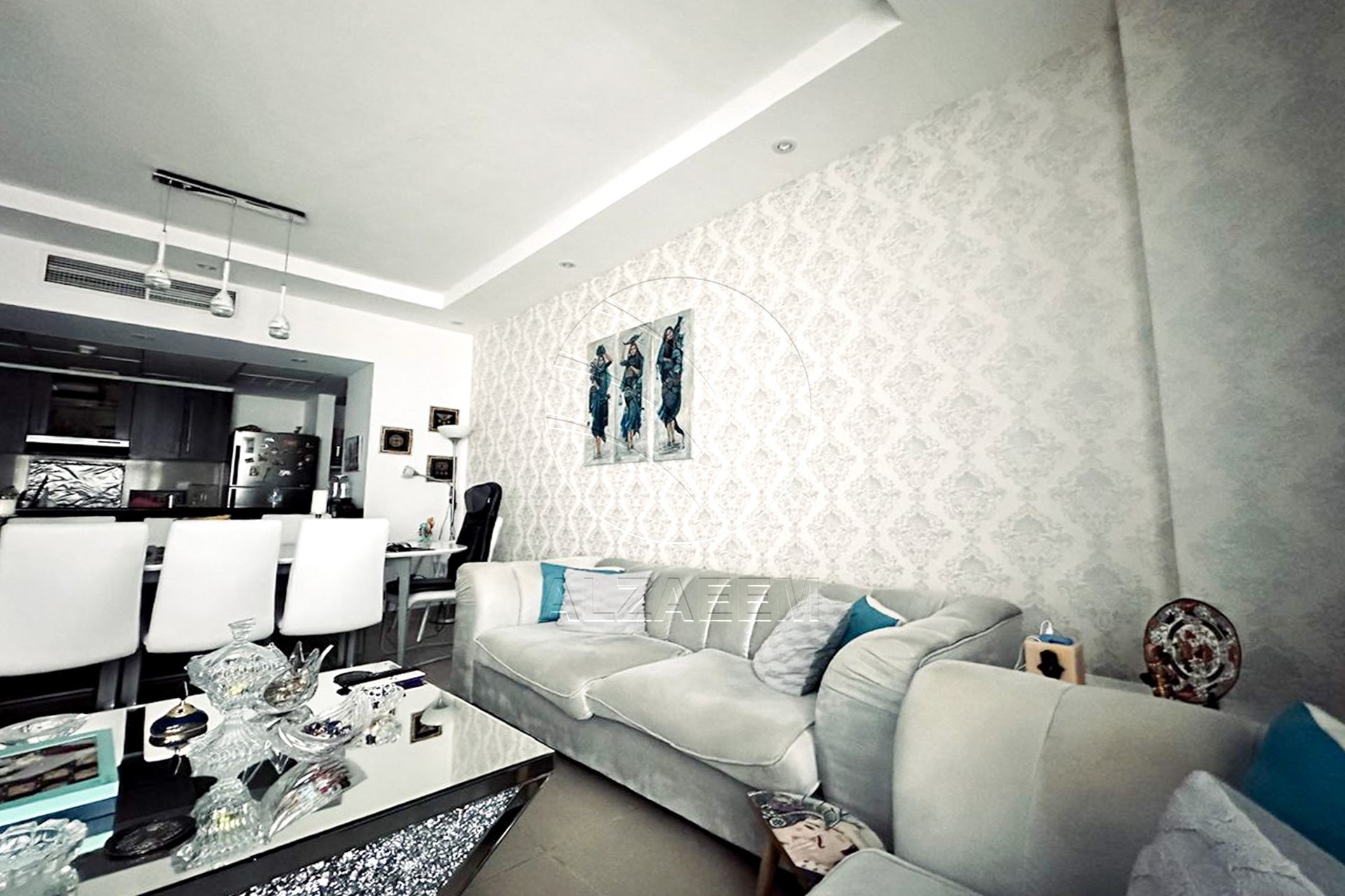 √ Furnished | VACANT | Easy Access to Amenities √