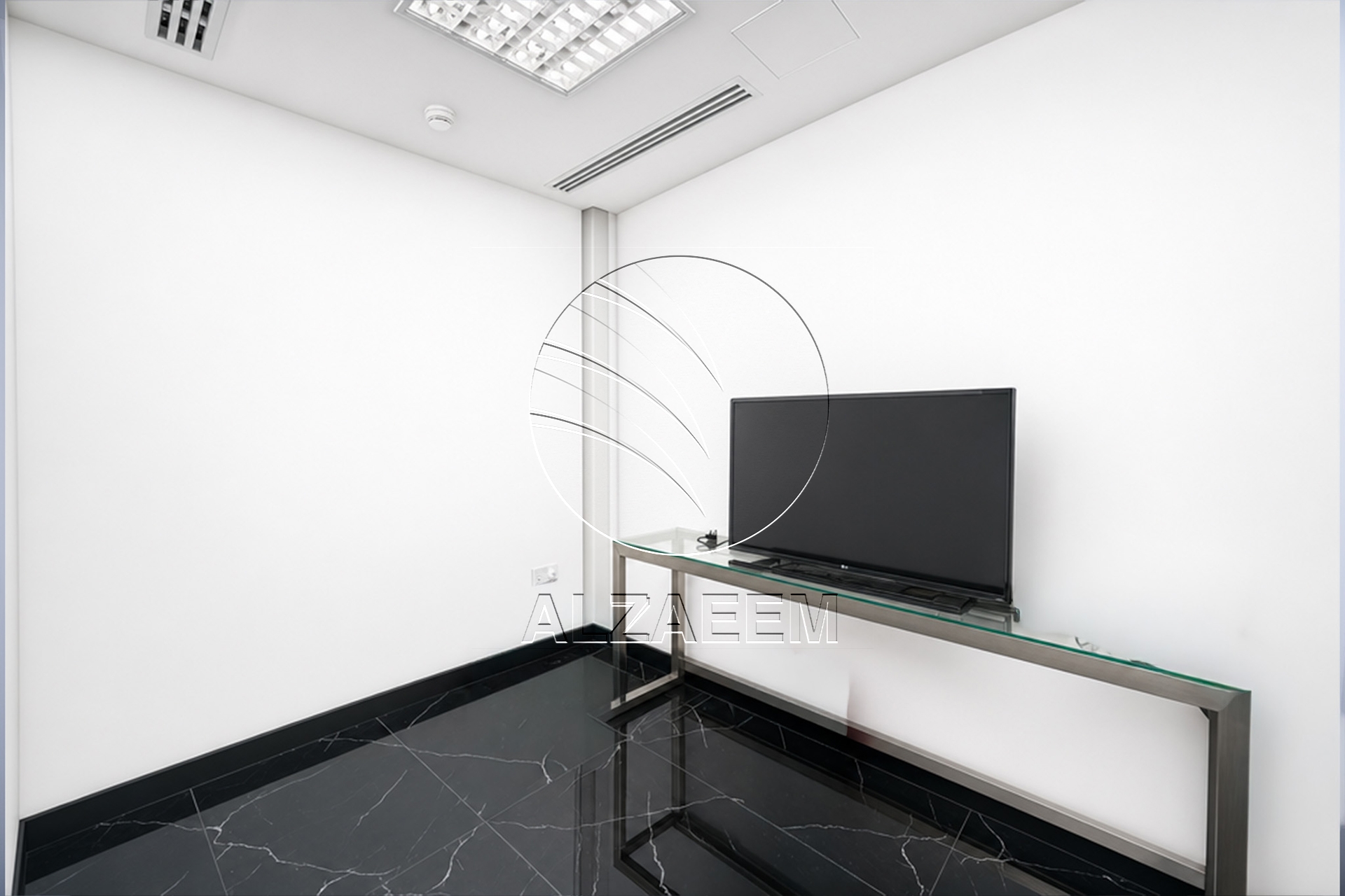 √Fully Fitted Office | Mid Level | 148.09 Sqm√