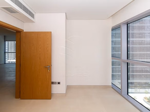 FURNISHED! Nice Views | Higher Level | Corner Unit