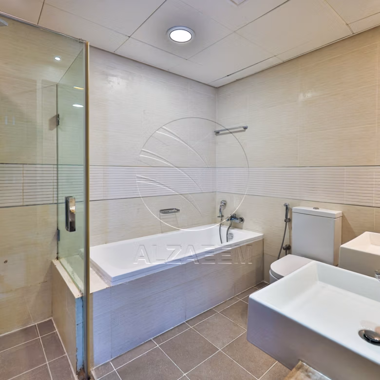Exclusive! 2BR+Maid | Community View