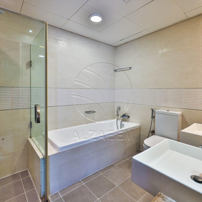 √ Exclusive! 2BR+Maid | Community View √