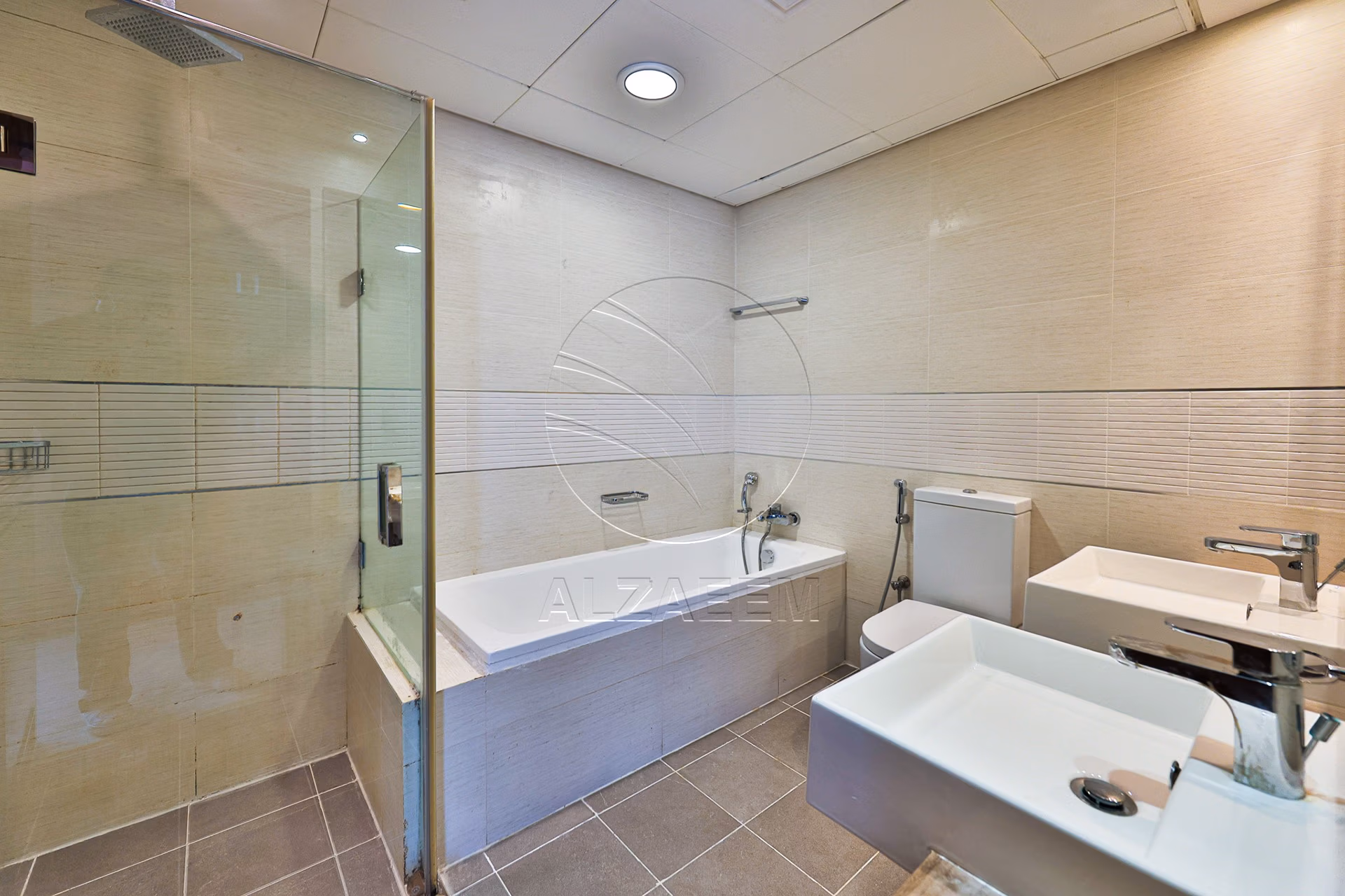 Exclusive! 2BR+Maid | Community View