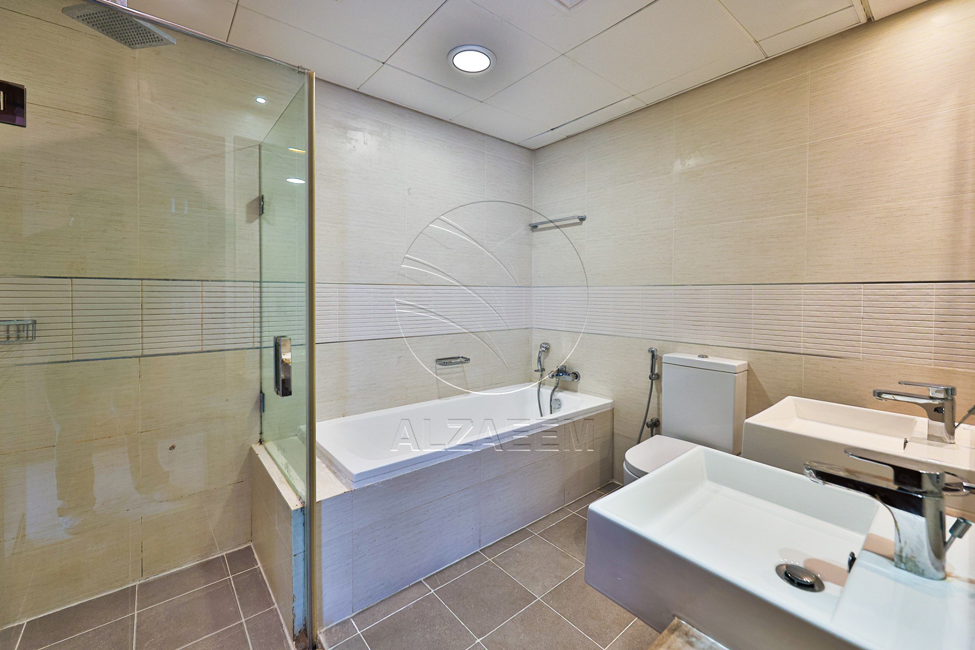 √ Exclusive! 2BR+Maid | Community View √
