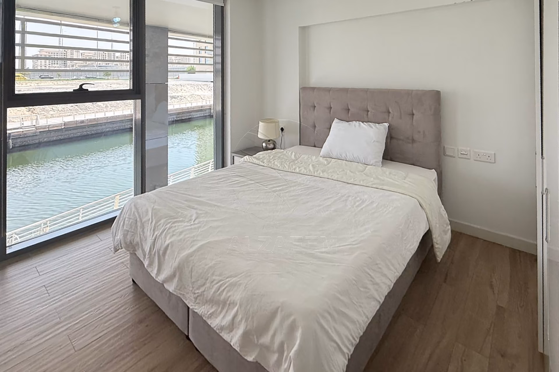 √ Duplex Loft with Full Canal View | BIG Terrace √