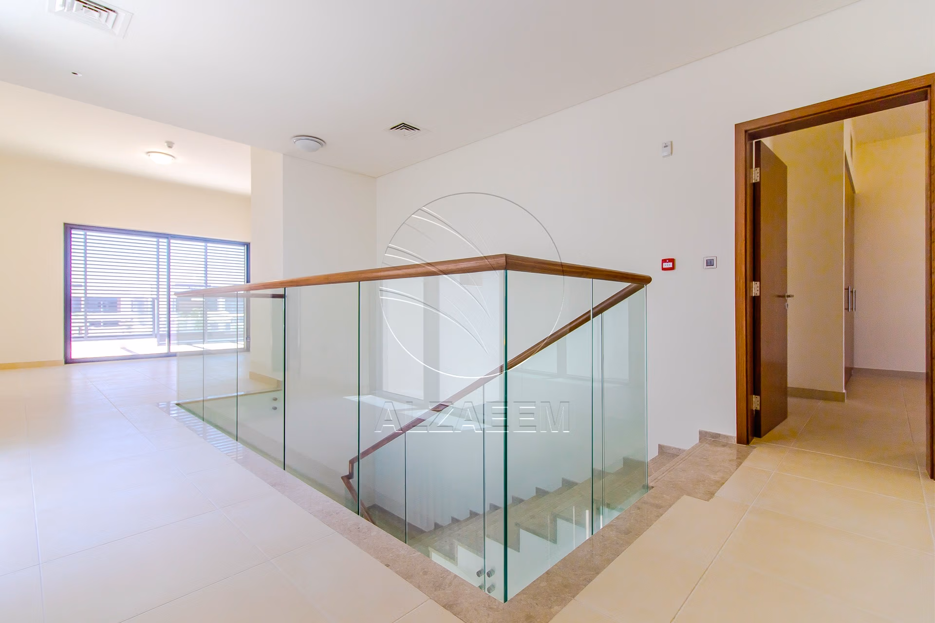 VACANT! 5BR+Maid | Mid Unit-Double Row