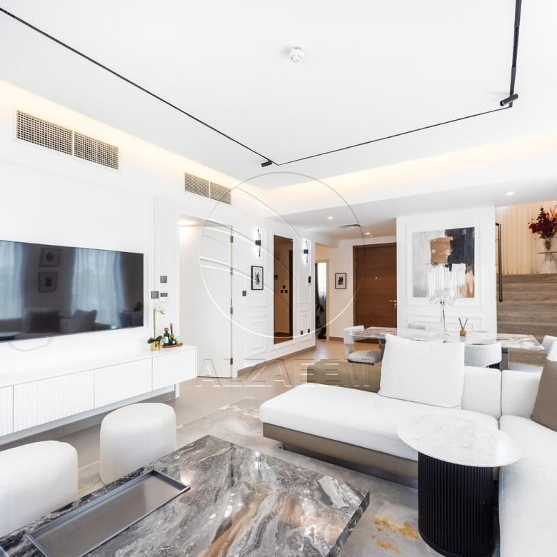 √1st Tenant | Furnished + Upgraded | Private Pool√