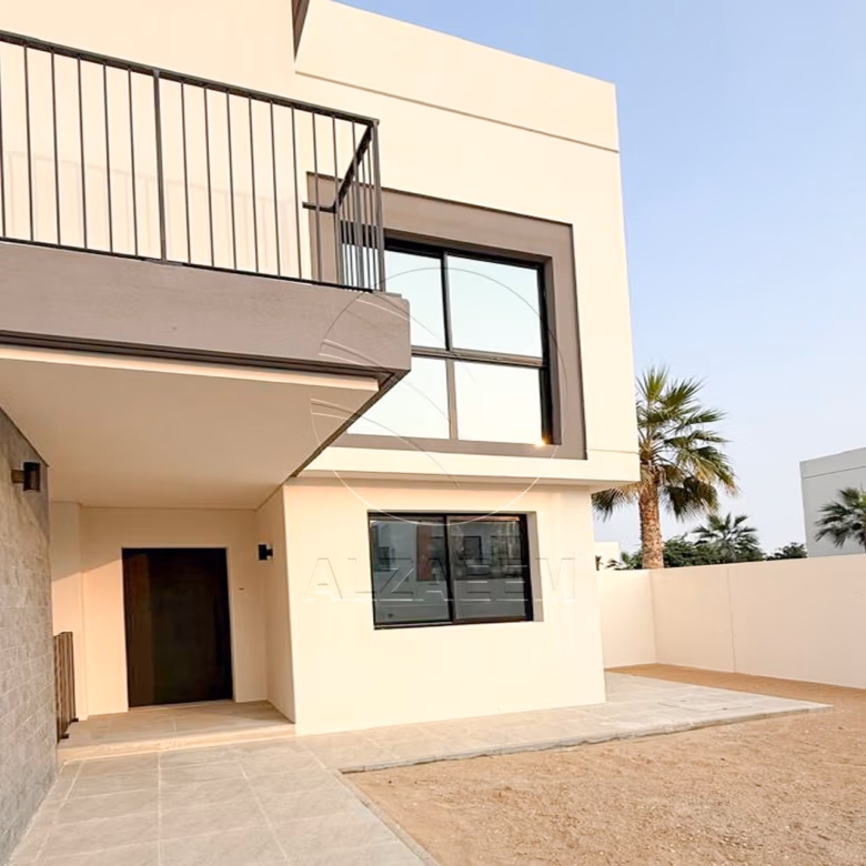 Single Row | Duplex 4BR Villa 4XS | Corner Unit