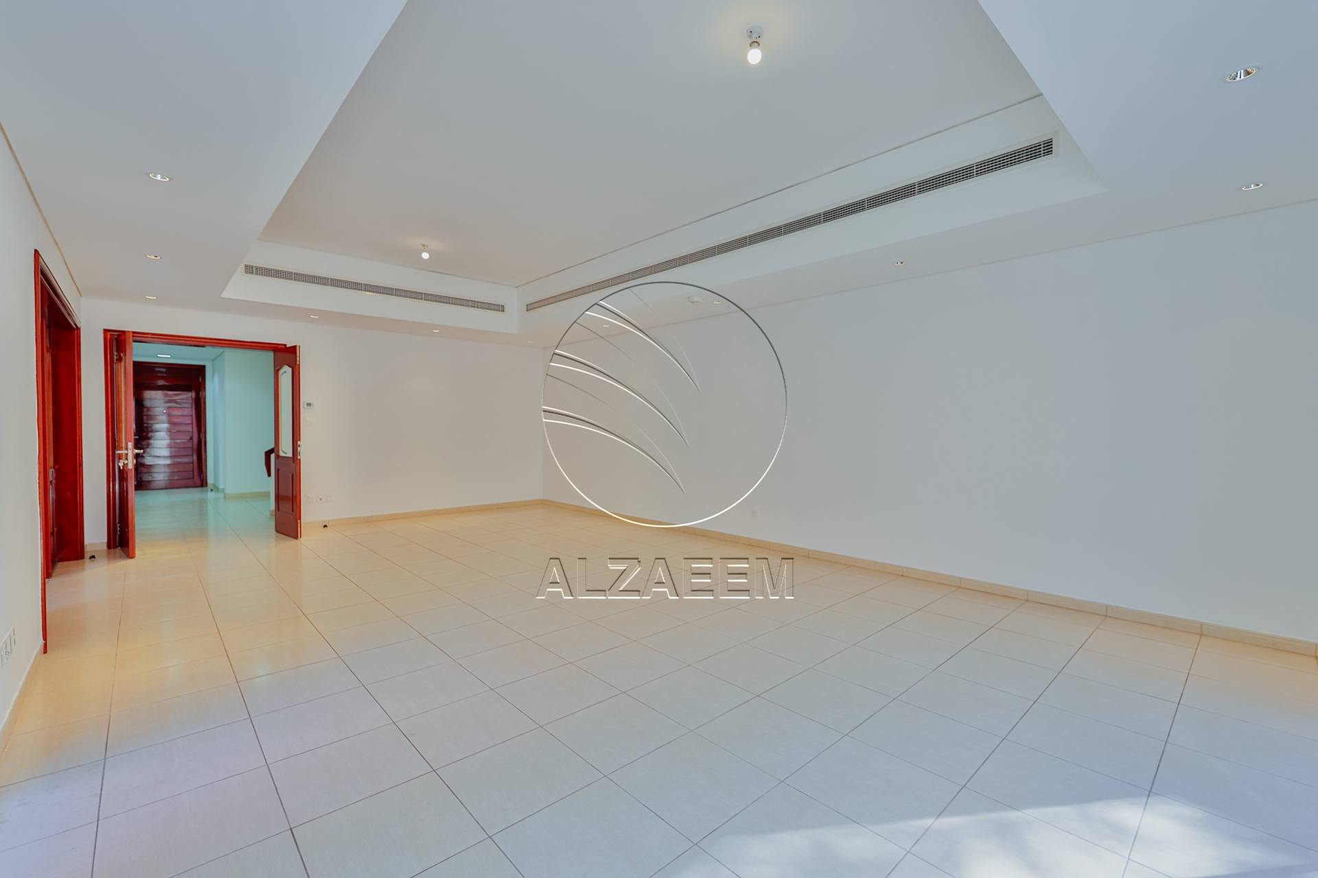 √Prime Location | UPCOMING | Private Garden√