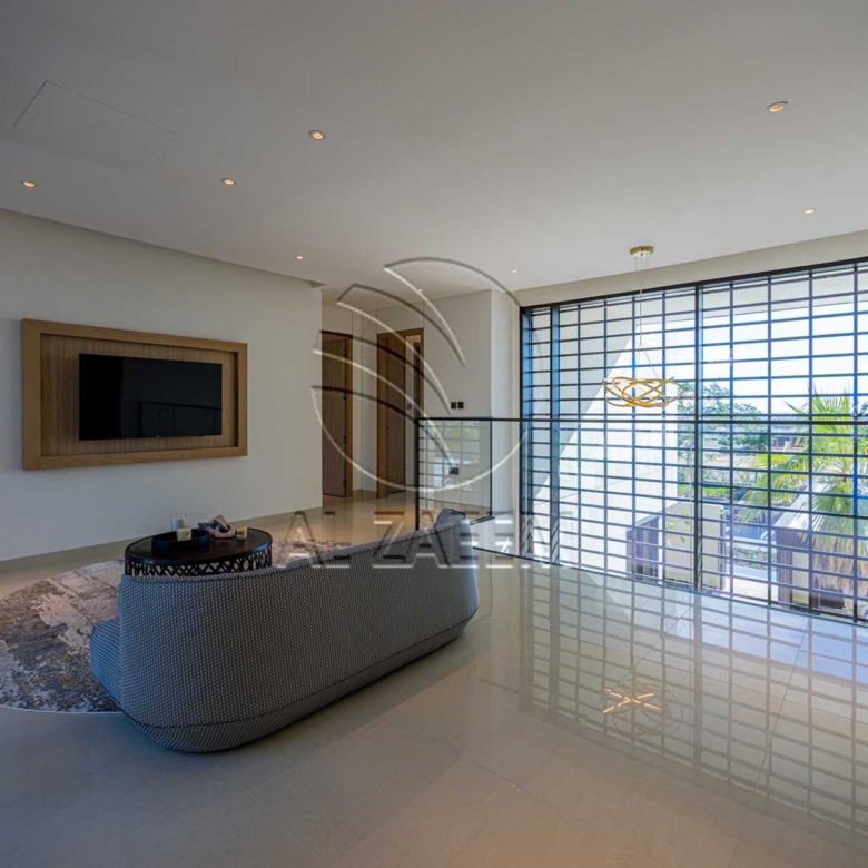 √HOT! Premium Location | High Ceiling | AL GHAF√