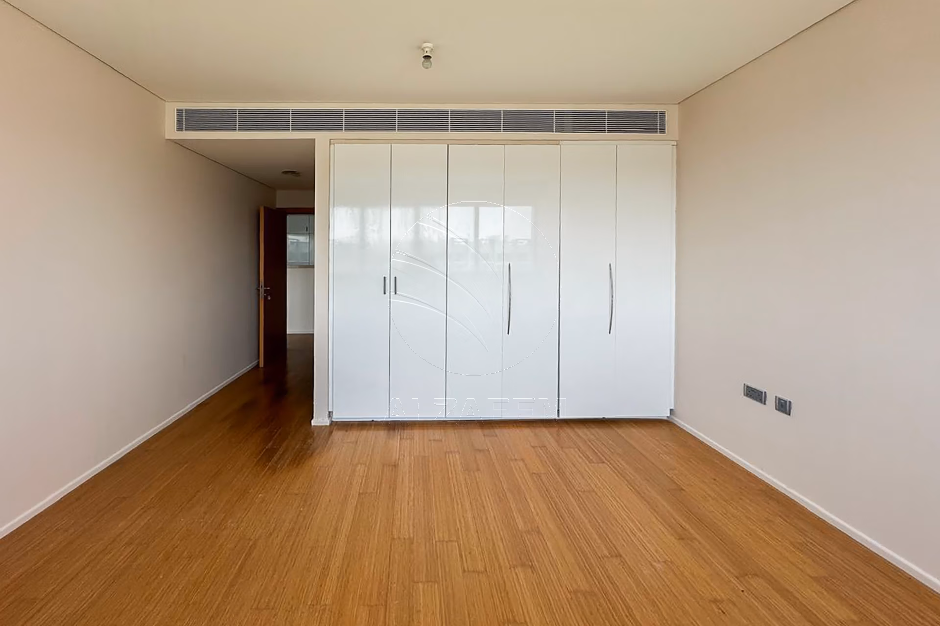 √Modern Living with Private Beach Access | Rented√