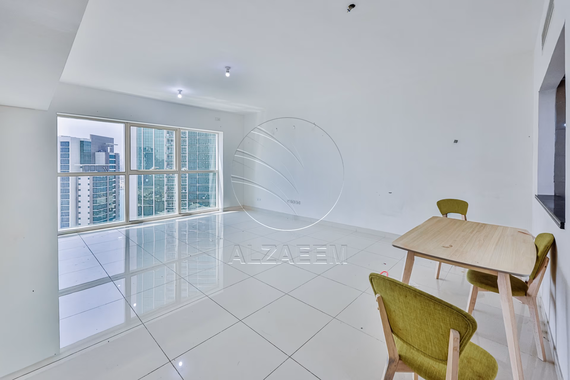 Move-in Ready | Higher Level | Sea and Urban Views