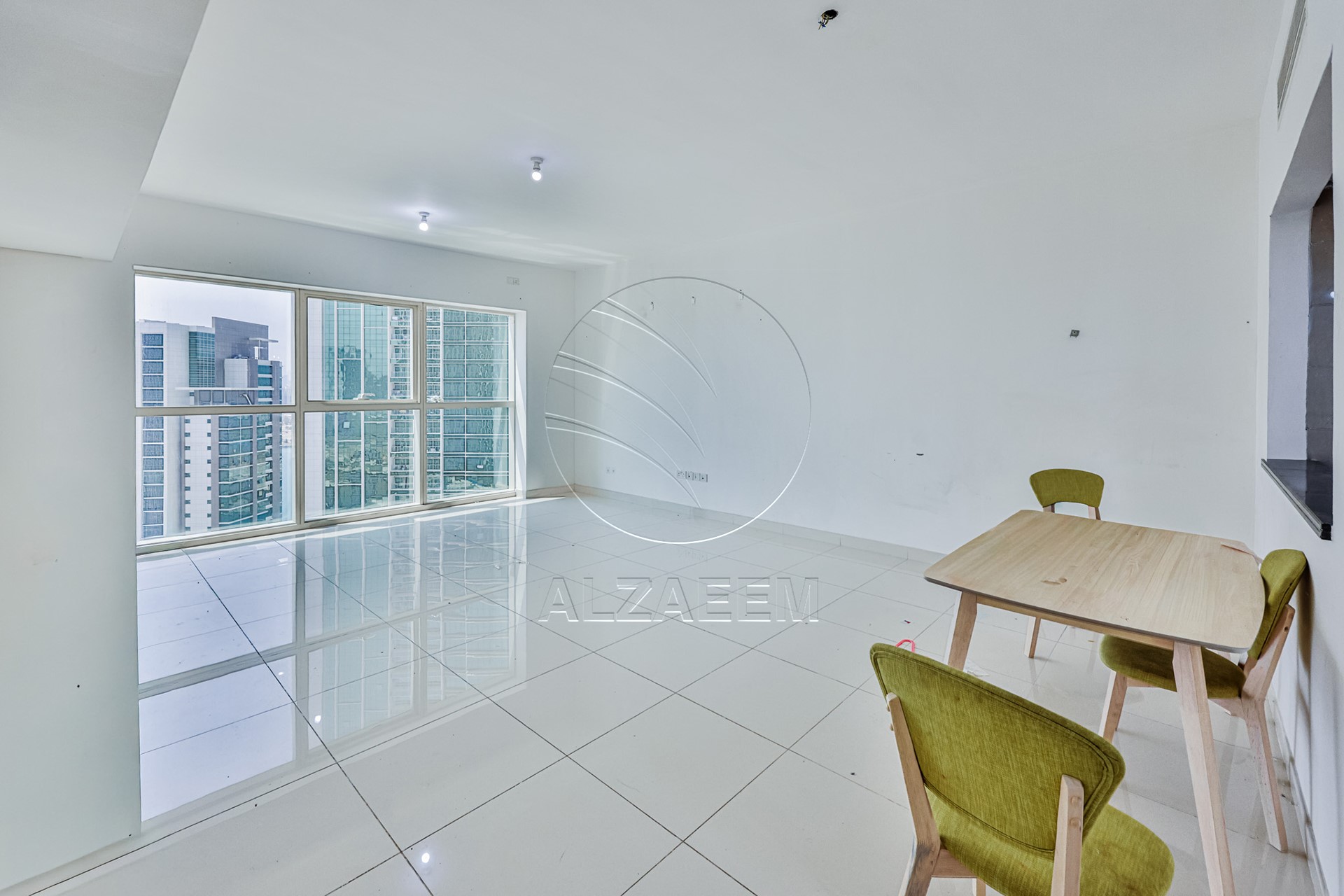 Move-in Ready | Higher Level | Sea and Urban Views