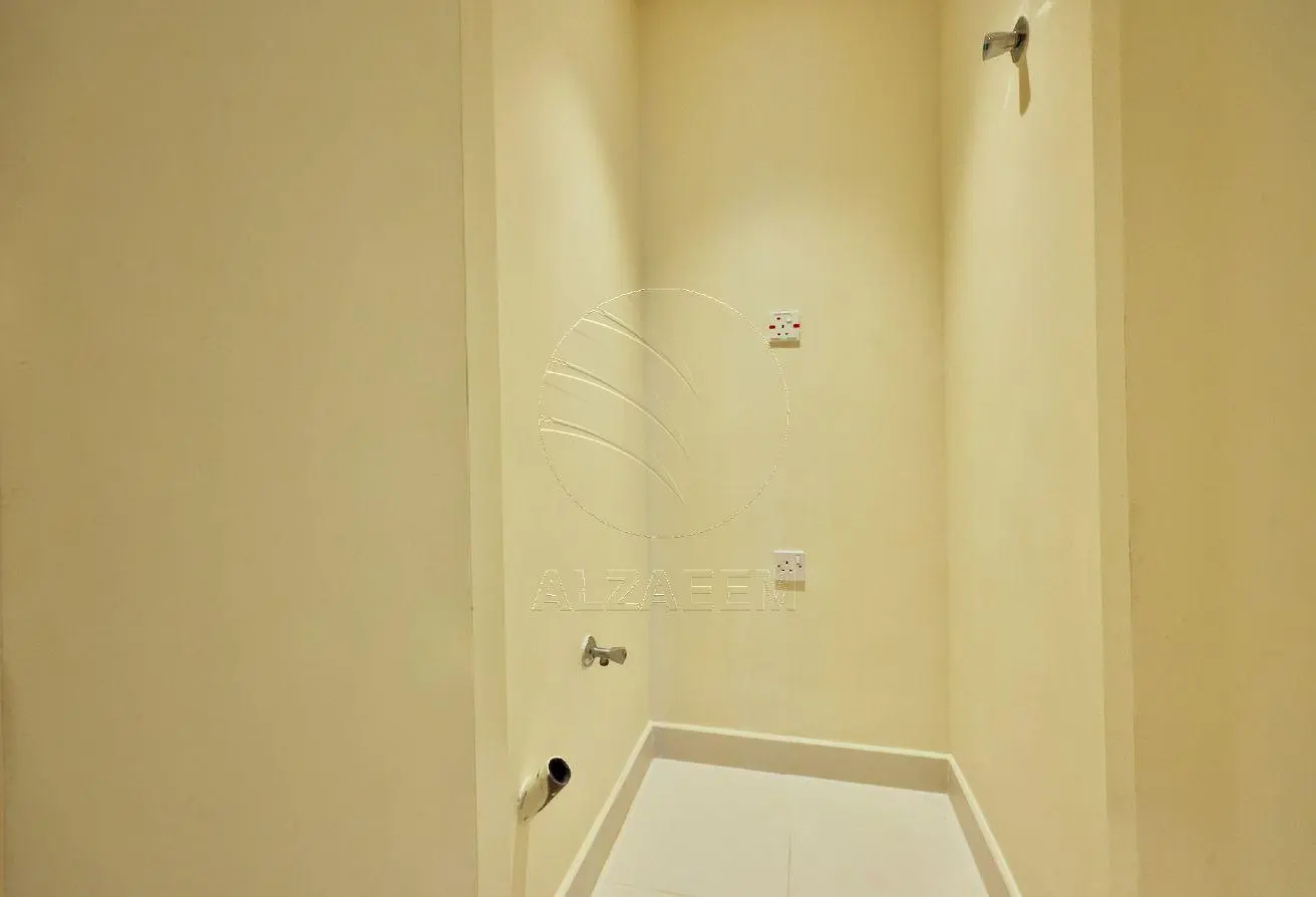 Sea View 2BR+M | VACANT | Luxury Living