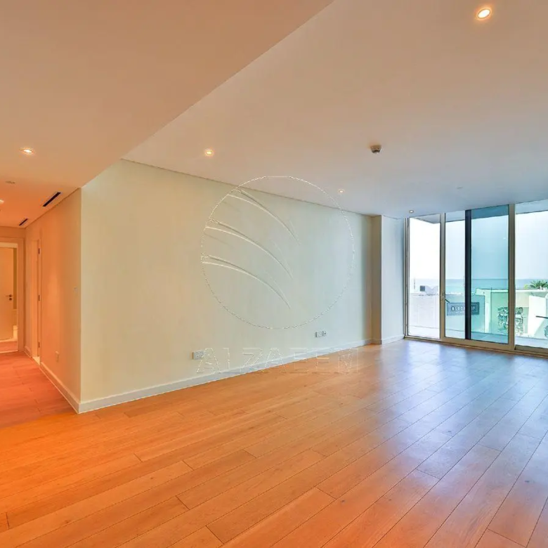 Sea View 2BR+M | VACANT | Luxury Living